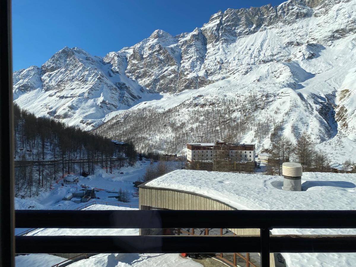 White Escape Apartment Valtournenche Ngoại thất bức ảnh